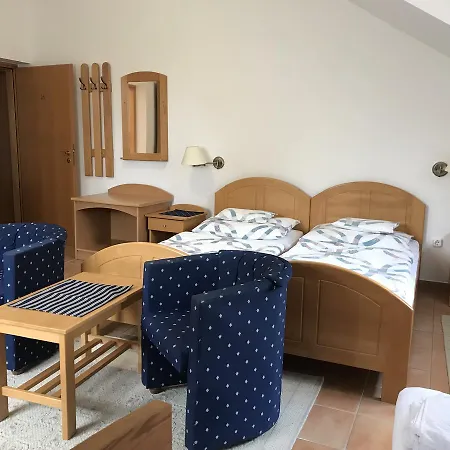 Silvanus Panzió Casa de hóspedes 3*
