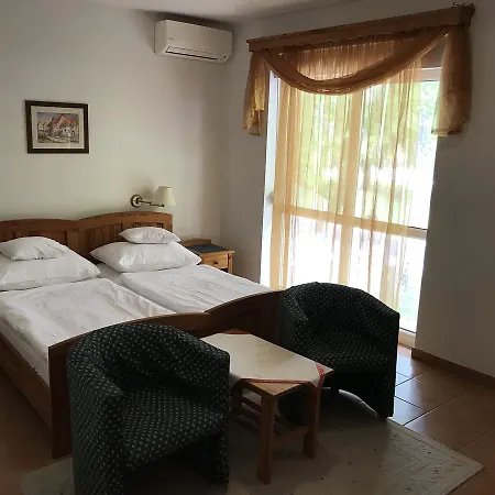 Silvanus Panzió 3*