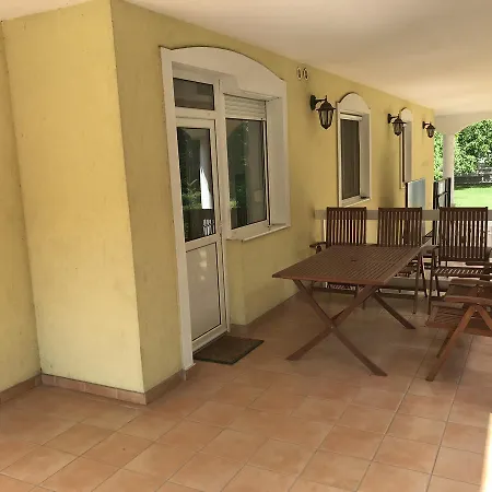 Silvanus Panzió Casa de hóspedes